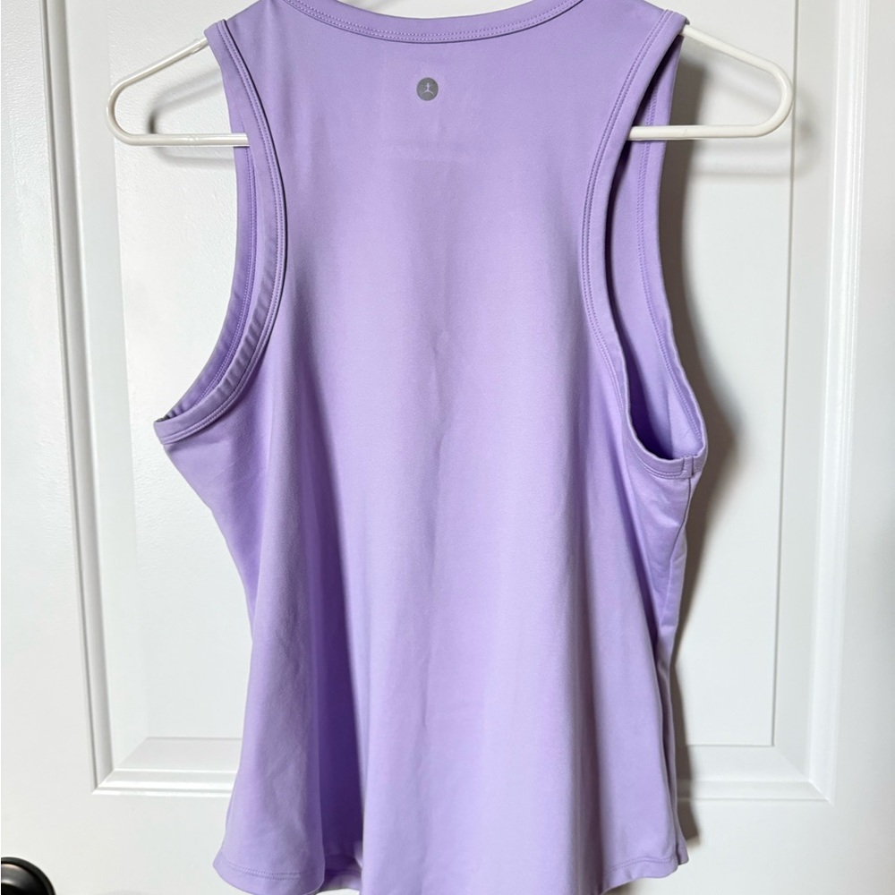 Danskin 2 Pack Aqua and Lilac Moisture Wicking Tank Tops Size Medium - Picture 5 of 8